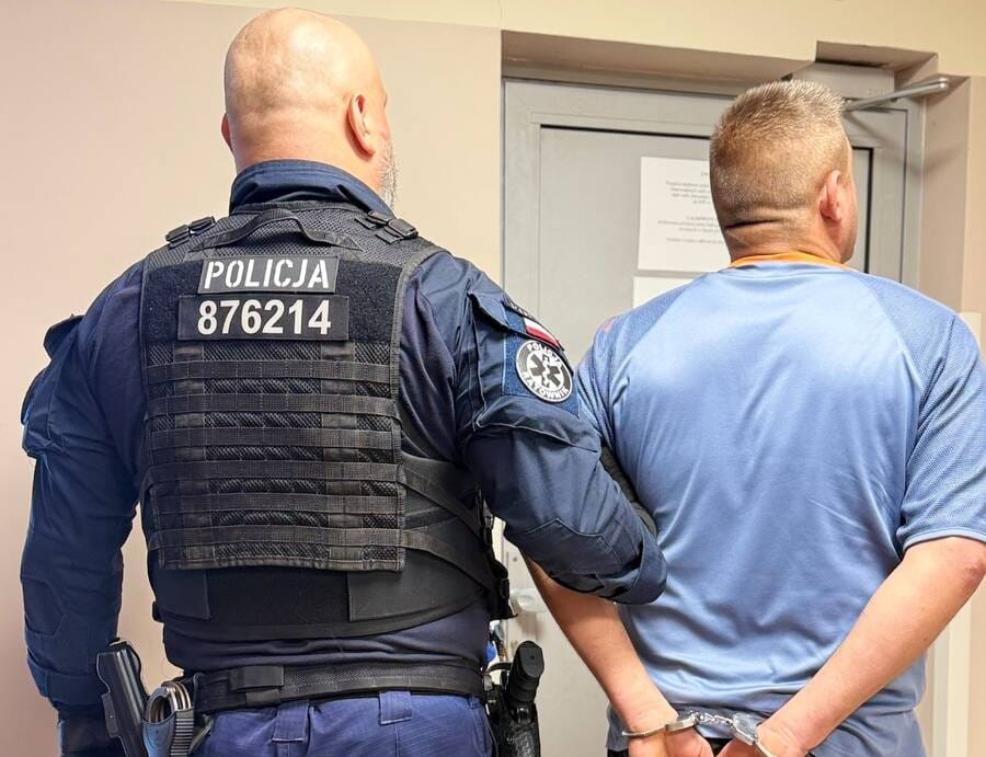 Kierowca subaru uciekał przed policją. Nie miał prawa jazdy i był pod wpływem narkotyków Zdjęcie główne wpisu