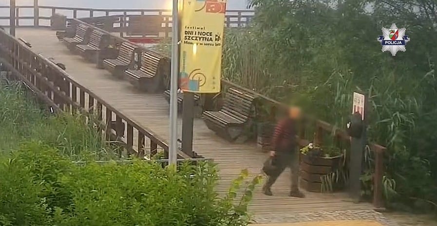 Ukradł defibrylator z miejskiej plaży. Powód, który podał policji, brzmi absurdalnie Zdjęcie główne wpisu