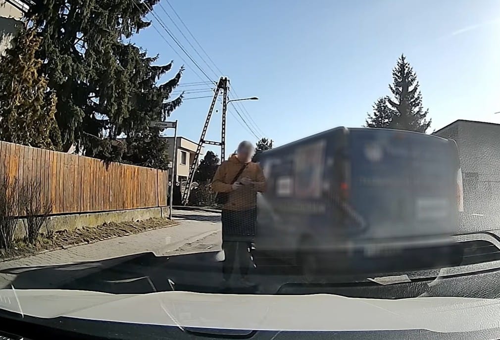 Poszedł na policję z nagraniem agresywnego kierowcy, a dostał 1500 zł grzywny Zdjęcie główne wpisu