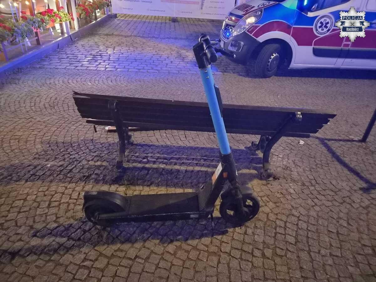 Pijany 26-latek wiózł nastolatkę na hulajnodze i wjechał w ławkę. Ranna 17-latka trafiła do szpitala Zdjęcie główne wpisu