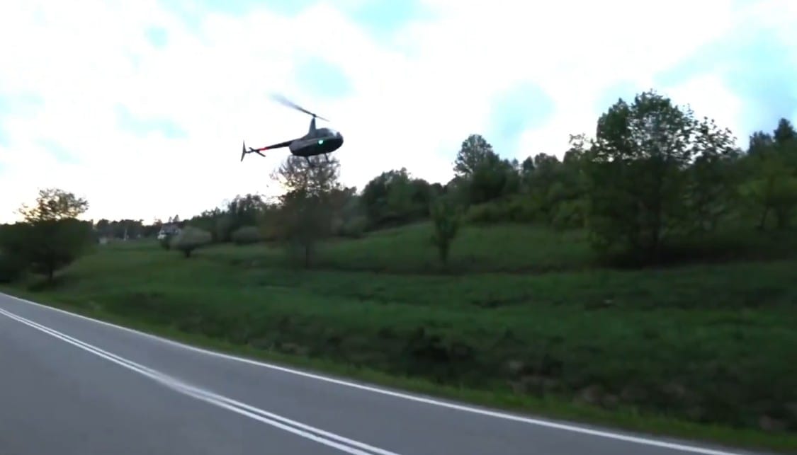 Najpierw Stanowski ogłasza swój stream z autobusu, teraz lądujący helikopter na trasie Łatwoganga. Co jeszcze się tam wydarzy? Zdjęcie wpisu