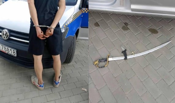 Szedł ulicą i wymachiwał szablą i nożem. Straż Miejska zatrzymała Ukraińca w Mysłowicach Zdjęcie wpisu