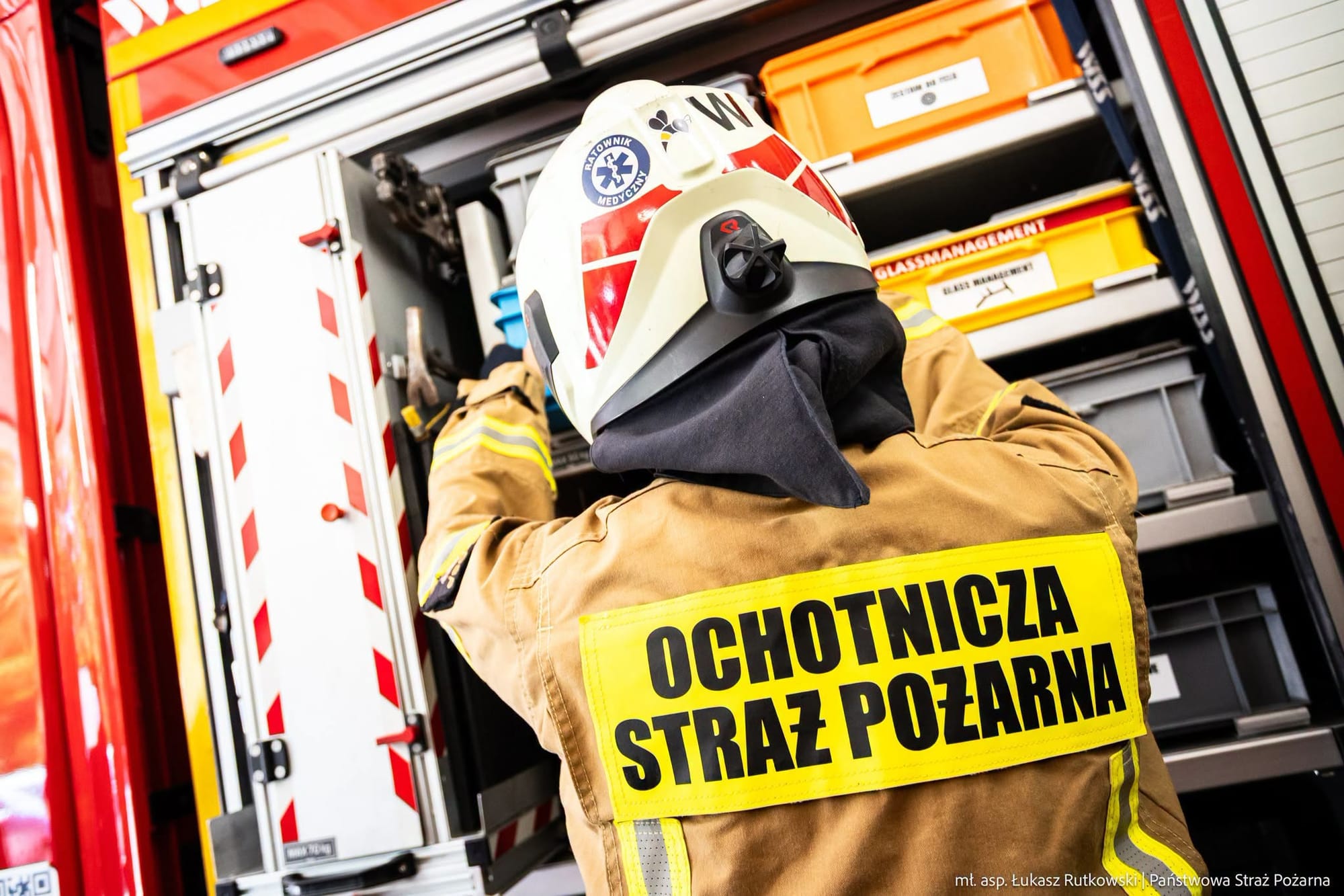 Runęła ściana hotelu w Olsztynie. Ewakuowano 235 osób, w tym dzieci z kolonii Zdjęcie wpisu