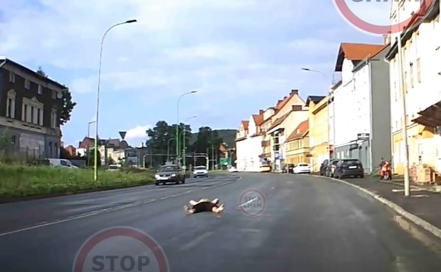 Kiedy melanż tak poniesie, że zamiast położyć się w domu kładziesz się na środku drogi Zdjęcie główne wpisu
