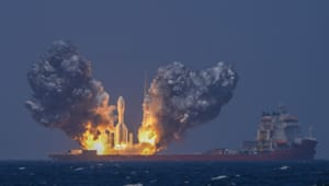 Chiny znów zaskoczyły. Wystrzeliły dziewięć satelitów na orbitę z pływającej platformy startowej na Morzu Wschodniochińskim
