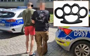 Zadzwonił pod 112 i powiedział, że zabił babcię. Policja znalazła 93-latkę żywą, a przy nim zakrwawiony kastet
