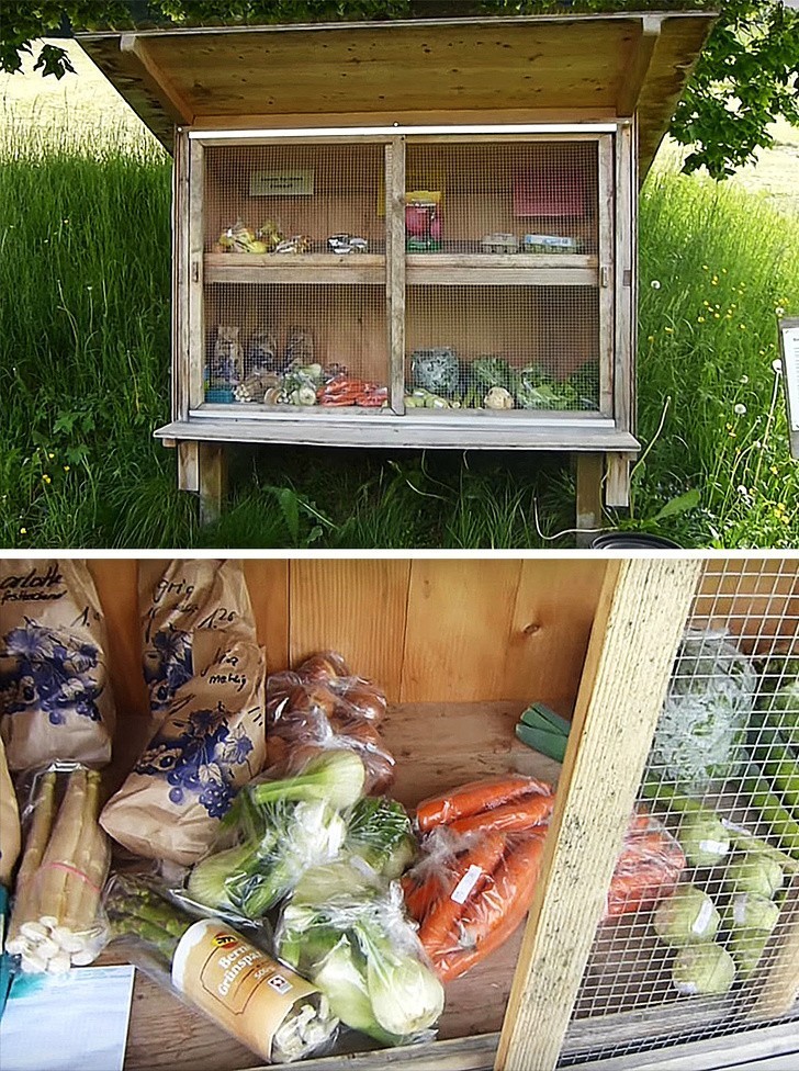 W mniejszych wioskach istnieją sklepy z produktami spożywczymi, które nie posiadają ekspedientów, a za kasę służy kartonowe pudełko.