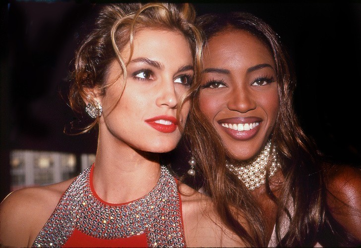 Cindy Crawford i Naomi Campbell na przyjęciu w Nowym Jorku, 1992