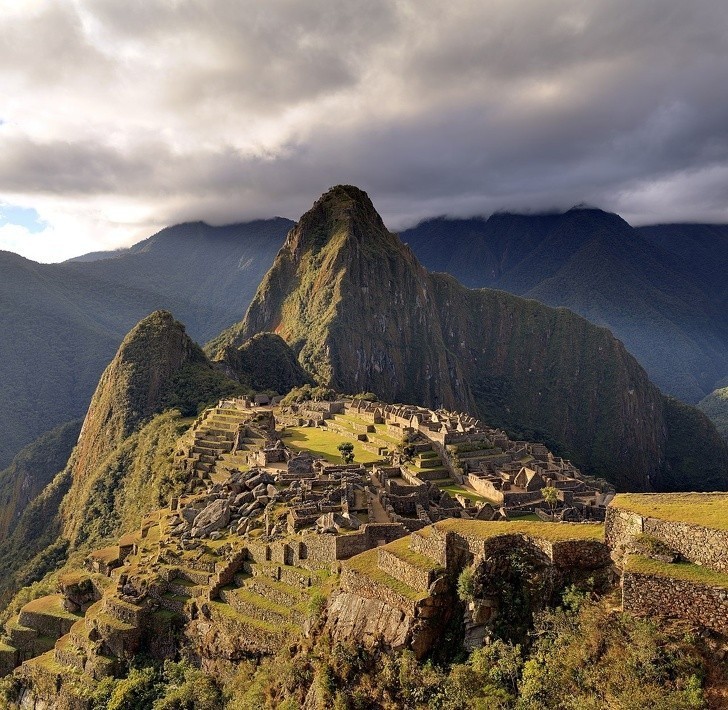 11. Wspinanie się na Machu Picchu