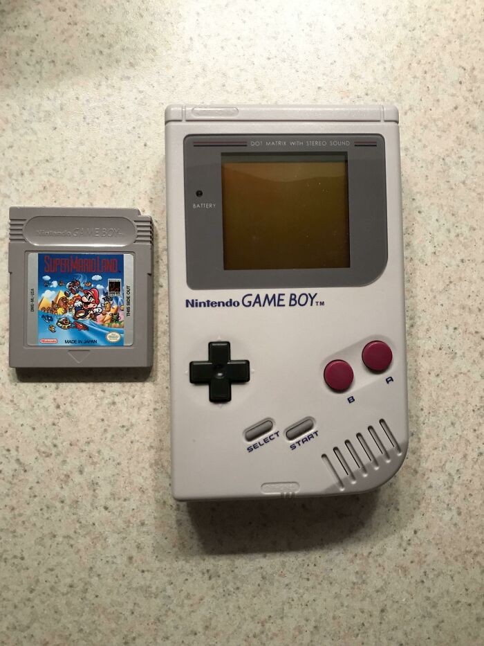 Klasyczny Gameboy