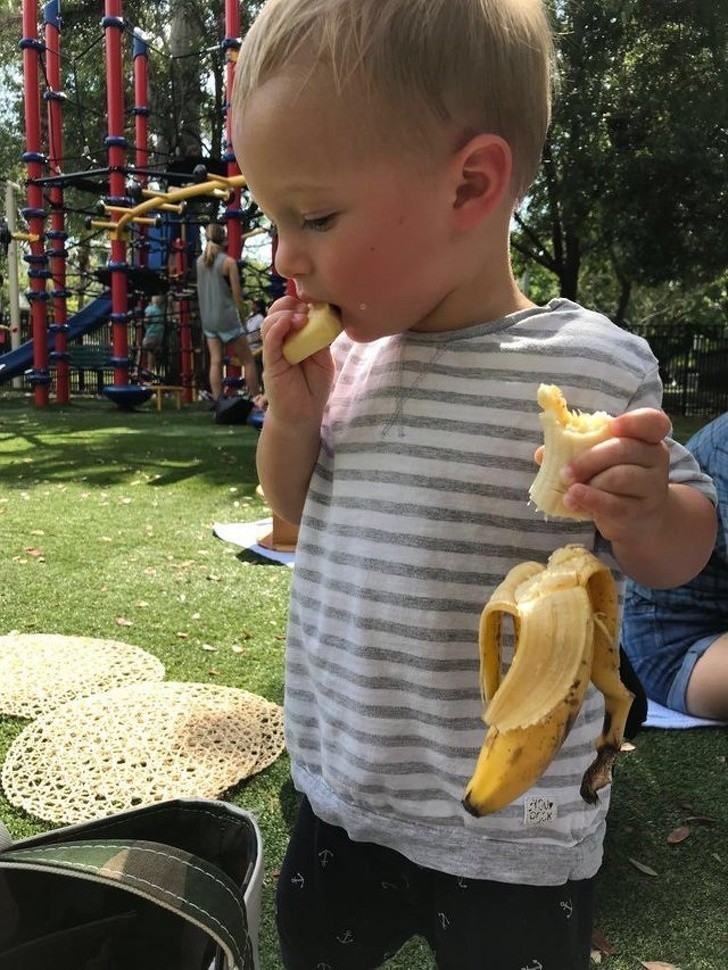 16. Lewitujący banan