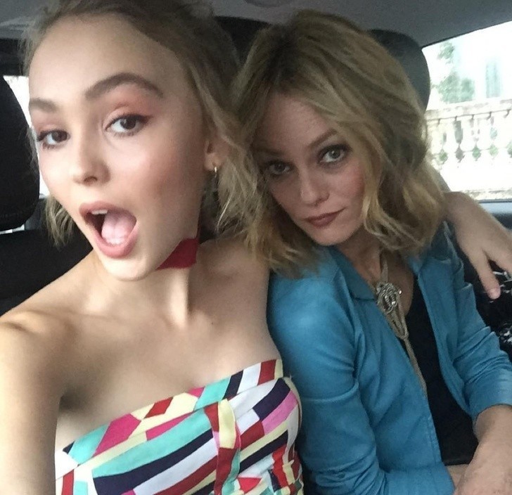 9. Vanessa Paradis i Lily-Rose Depp