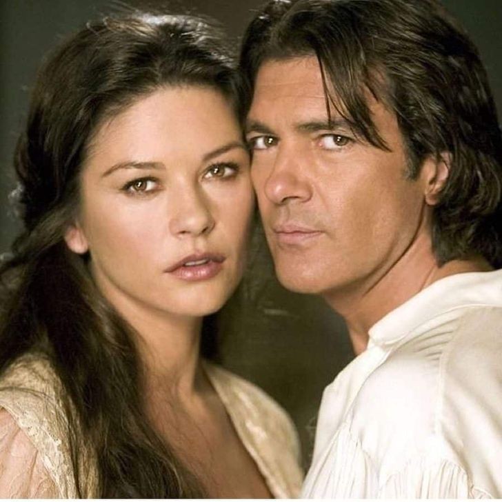 13. Catherina Zeta-Jones i Antonio Banderas (Elena Montero i Alejandro Murrieta, "Maska Zorro")