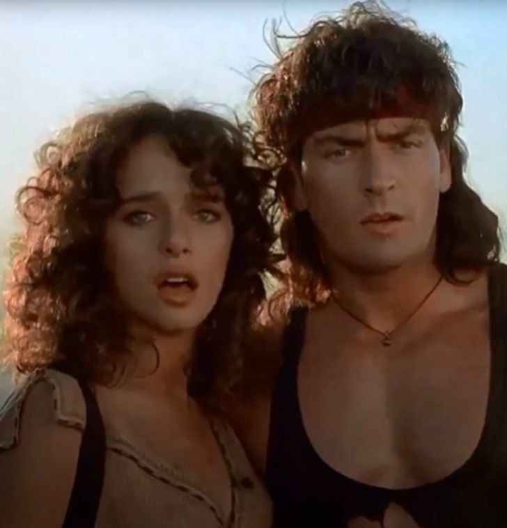 5. Charlie Sheen i Valeria Golino (Topper Harley i Ramada Thompson, "Hot Shots")