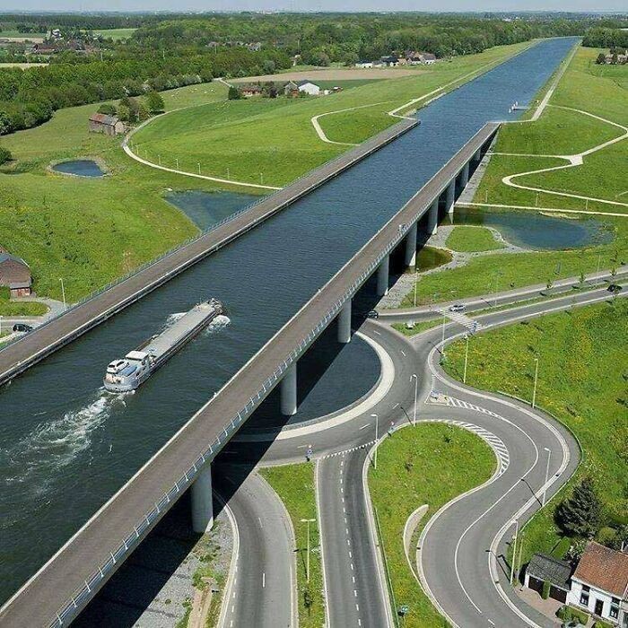 6. Sart Canal Bridge, Belgia