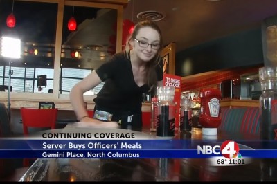 9 policjantów siadło w ciszy w restauracji. Nagle kelnerka zorientowała się, że dzieje się coś Bardzo złego! 