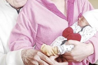 Będziesz zaskoczona ile miał lat gdy urodził się jego syn! Poznaj najstarszego ojca w Polsce! 