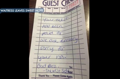 Czemu kelnerka zostawiła tej parze liścik zamiast rachunku ? 