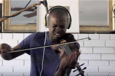 Czucie muzyki poziom: Mistrz Świata! Ten facet gra całym sobą! 