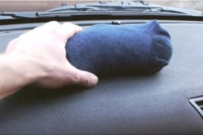 Męczysz się z tym każdej zimy! Poznaj prosty sposób jak zapobiec zaparowaniu szyb w twoim aucie! 