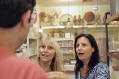 Mężczyzna zgolił brodę po 14 latach. Reakcja jego rodziny była wielkim zaskoczeniem.