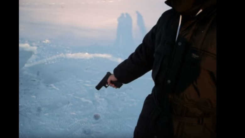 Tańczący pocisk! Czyli co się dzieje z kulą gdy pod odpowiednim kątem strzelisz w lód! 