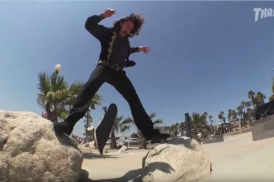 Ten koleś wymiata! Sztuczki z deskorolką które przeczą grawitacji! 