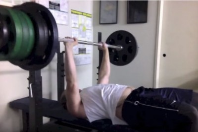 Wydaje Ci się, że ciężko ćwiczysz? Zobacz jak trenuje ten 19 latek!