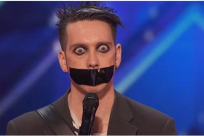 Wyszedł na scenę z zaklejonymi ustami i zignorował jurorów! Najlepszy występ w Mam Talent!