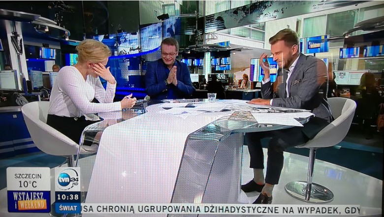 Zjarali się czy co tam się stało? Zobacz jak prezenterzy TVN24 kręcą bekę na wizji!