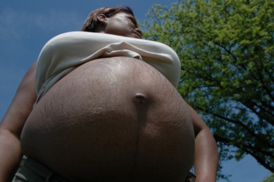 Mama wyznała, że przez 10 miesięcy ciąży słyszała dużo ludzkiego gadania ale nikt nie ostrzegł ją przed TYM!