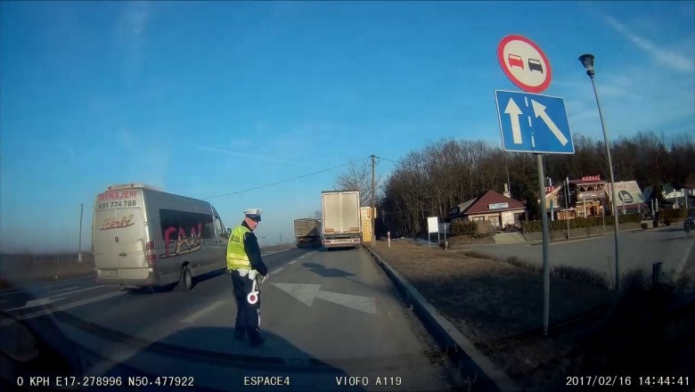 Jak on to mógł widzieć w ogóle?! Zatrzymanie przez policję za wyprzedzanie zgodnie z prawem!