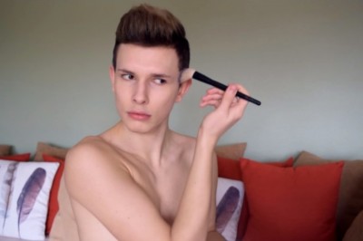 Naturalny makijaż dla chłopaka? Nowa moda czy fanaberia?!