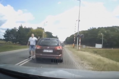 Krewki kierowca w Oplu! Czyli nieobliczalny strażnik polskich dróg w akcji!