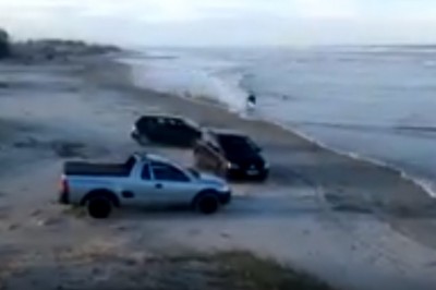 Skasował swój motocykl na plaży! Dwóch Sebixów i ich nietypowy wyścig!