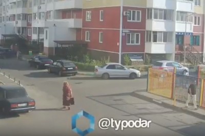 Wybuch butli z gazem w aucie! Babcia wracająca z zakupów nie wiedziała co się stało!