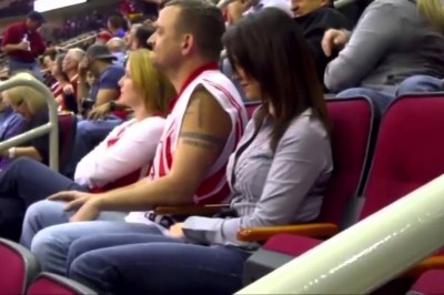 Dlatego na mecz nie zabiera się żony! Słodka zemsta na wściekłej kobiecie :D