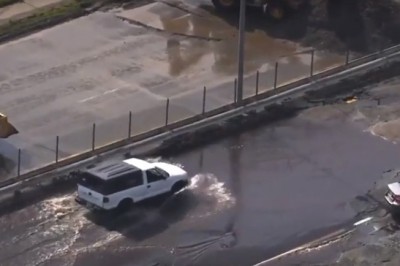 Cwaniak chciał pokazać wszystkim co potrafi jego SUV! Nie sądził, że tak szybko go skasuje! 