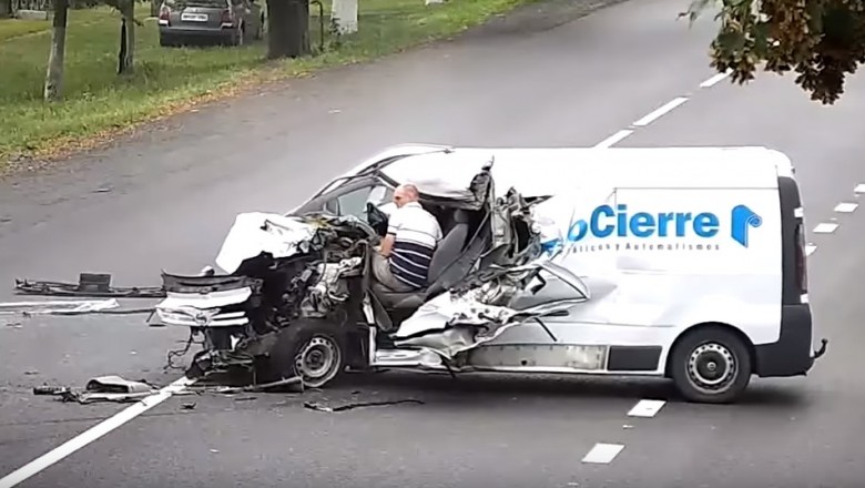 Oszukał przeznaczenie. Po tym wypadku kierowca jakimś cudem nie doznał żadnych obrażeń