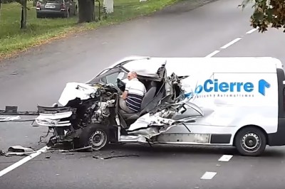 Oszukał przeznaczenie. Po tym wypadku kierowca jakimś cudem nie doznał żadnych obrażeń