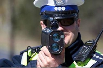 Co zrobić, żeby nie złapał Cię radar? Sztuczka, którą podzielił się ten policjant jest po prostu niezawodna