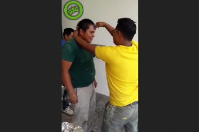 Konkretny żart z zakrętką do butelki. Młody nie mógł ogarnąć co się dzieje