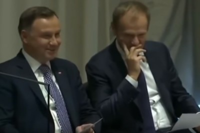 O czym tak naprawdę rozmawiali Tusk i Duda. Chyba udało się rozszyfrować ich rozmowę