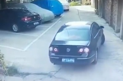 Jak skasować Passata podczas jednego parkowania? Ta pani o tym wie