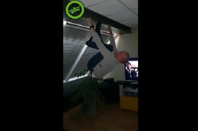 Kiedy kumpel postanawia zakończyć imprezę, bo już za dużo w siebie wlał