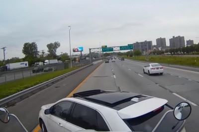 Pięknie go skasował. Kierowca ciężarówki postanawia sam ukarać cwaniaka na drodze