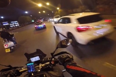 Motocyklista miał niezłą bekę. Piękny finał brawurowej jazdy po mieście