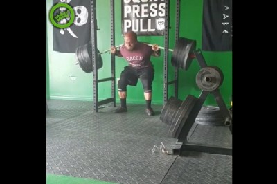 Myślisz, że widziałeś kozaka na siłowni? To zobacz co odstawił ten ziomek