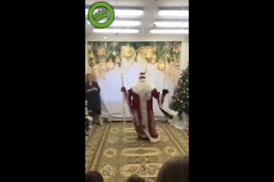 Myślisz, że widziałeś imprezowego Mikołaja? To zobacz jak poleciał ten