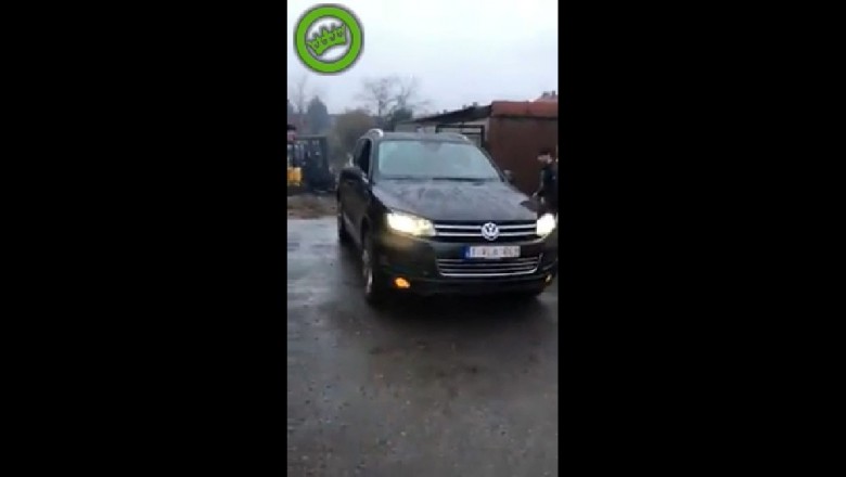 Janusz gaz do dechy i lecisz tym VW. Czyli jak nie wyciągać wózka widłowego 